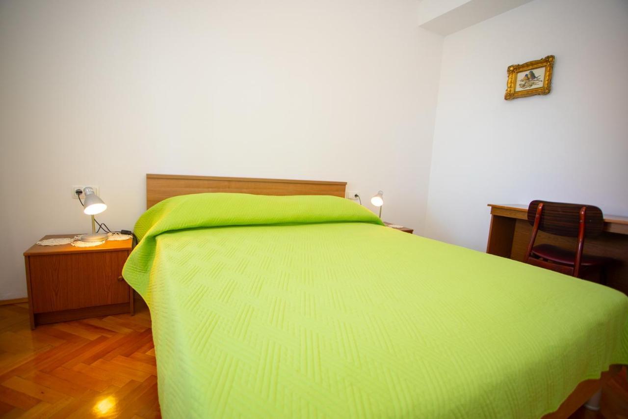Apartment Nola Podgora Eksteriør bilde