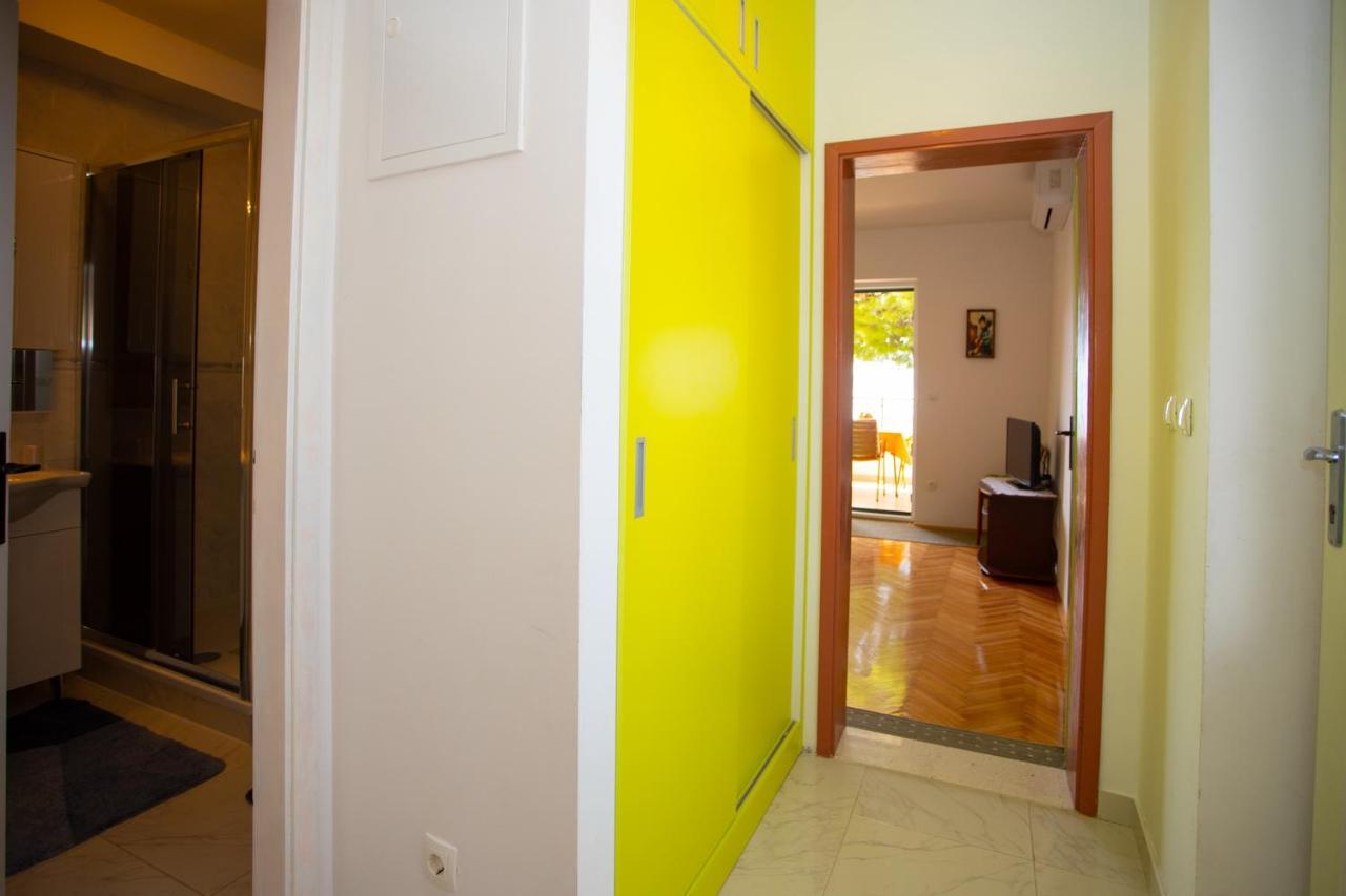 Apartment Nola Podgora Eksteriør bilde