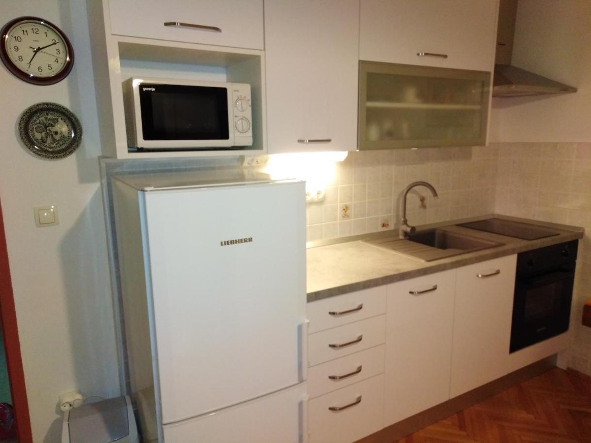 Apartment Nola Podgora Eksteriør bilde