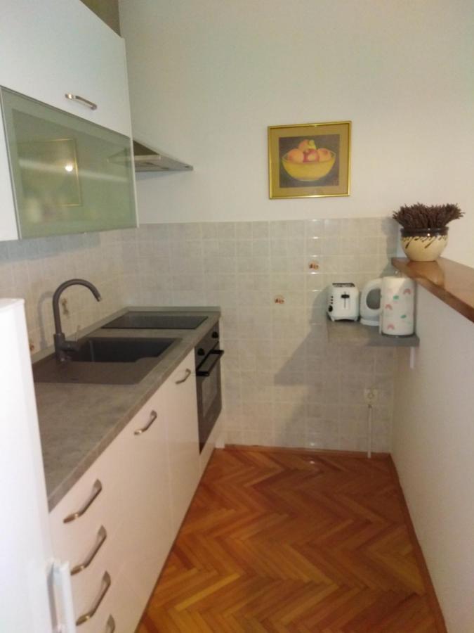 Apartment Nola Podgora Eksteriør bilde