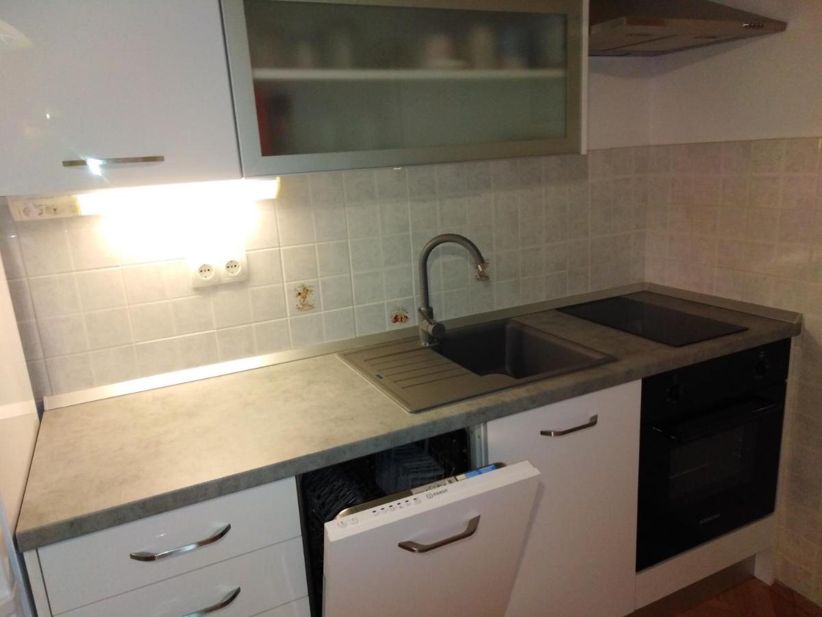 Apartment Nola Podgora Eksteriør bilde