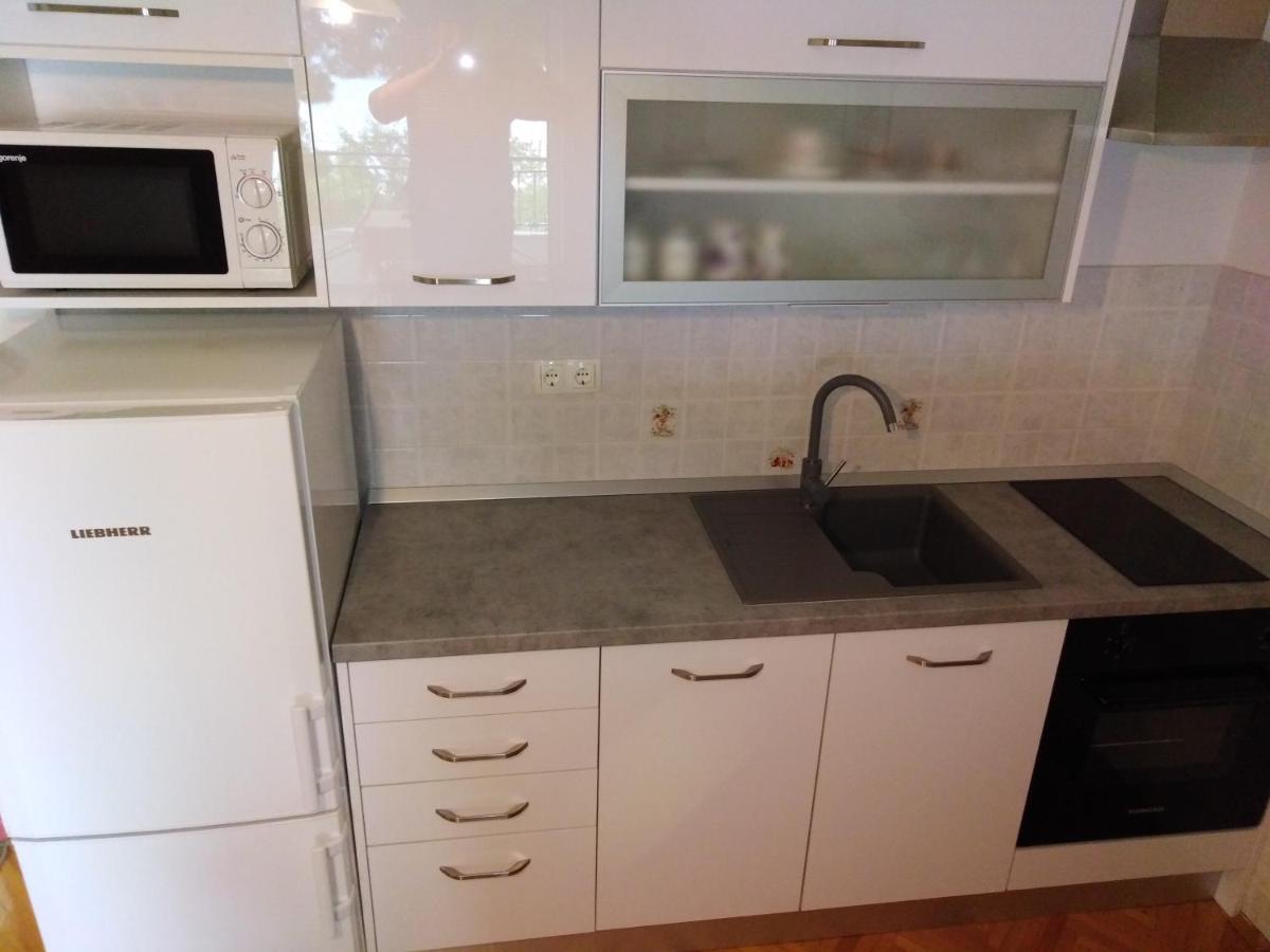 Apartment Nola Podgora Eksteriør bilde
